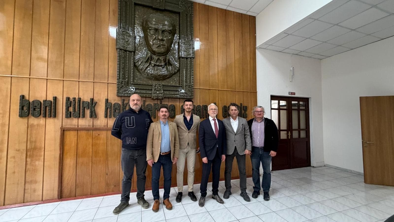 Aile Hekimlerinden İl Sağlık Müdürü Bildirici’ye Ziyaret