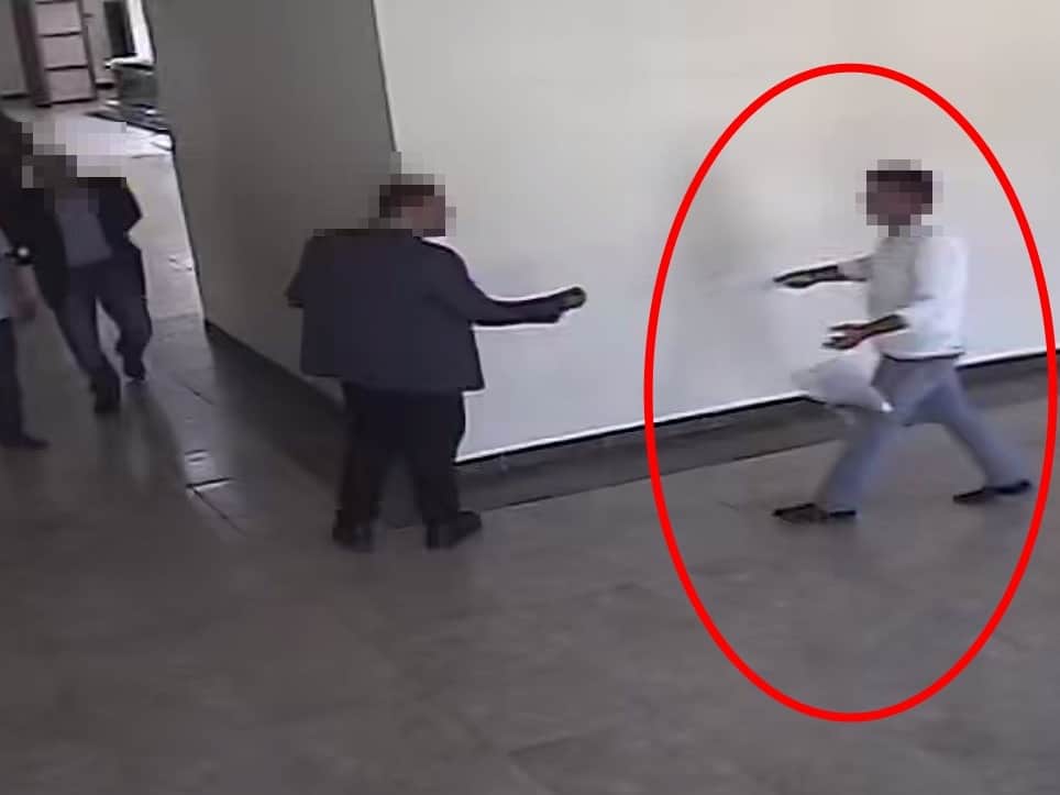 Sivrihisar Belediyesi'nde Saldırı Girişimi: Başkan Yardımcısı Mehmet Taş Yaralandı